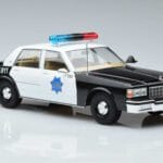 Chevrolet Caprice San Francisco Police Department MCG 1:18 MCG18389 Druckguss - image 4 of 6