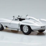 Chevrolet Corvette C1 Stingray Concept AUTOart 1:18 - image 7 of 8