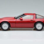 Chevrolet Corvette C4 Rot AUTOart 1:18 71241 Druckguss - image 5 of 8