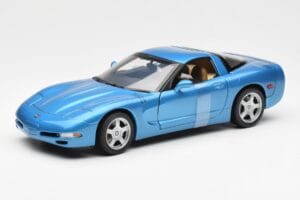 Chevrolet Corvette C5 Blau Metallic UT Models 1:18 21004
