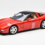 Chevrolet Corvette C5 Hardtop Rot UT Models 1:18