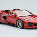 Chevrolet Corvette C8 Z06 Cabriolet Rot Mist GT Spirit 1:18 - image 3 of 5