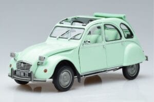 Citroen 2CV 6 Club Grün Norev 1:18 181486 Druckguss