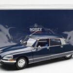 Citroen DS 23 Pallas Orient Blau Norev 1:18 - image 8 of 8