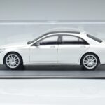 Vitrine MCG 1:18 MCG99115 Druckguss - image 6 of 11