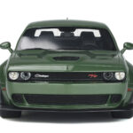 Dodge Challenger R/T SCAT Pack Widebody Grün GT Spirit 1:18 - image 4 of 5