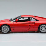 Ferrari 288 GTO Rot Hot Wheels 1:18 - image 4 of 10