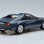 Ferrari 308 GTS Blau Norev 1:18 - image 2 of 7