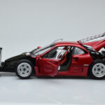 Ferrari F40 Rot Metallic Asia Exclusive Kyosho 1:18 - image 4 of 14