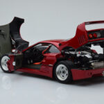 Ferrari F40 Rot Metallic Asia Exclusive Kyosho 1:18 - image 6 of 14