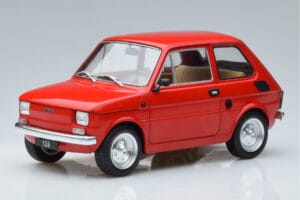 Fiat 126 Rot MCG 1:18 MCG18323 Druckguss
