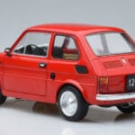 Fiat 126 Rot MCG 1:18 MCG18323 Druckguss - image 5 of 6