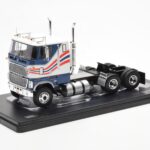 Ford CL 9000 Weiß Blau IXO 1:43 TR177 - image 3 of 4