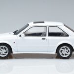 Ford Escort Mk4 RS Turbo S Weiß MCG 1:18 MCG18271 Druckguss - image 3 of 6