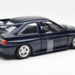 Ford Escort RS Cosworth Blau Metallic UT Models 1:18 180082101-R1 - image 5 of 6