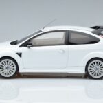 Ford Focus RS Mk2 Weiß Otto 1:18 OT977 Resin - image 3 of 6