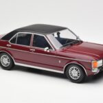 Ford Granada Mk1 Metallic Dunkelrot Matt Schwarz MCG 1:18 MCG18393 - image 4 of 6