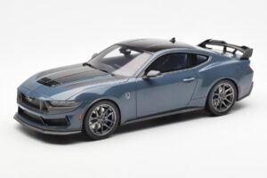 Ford Mustang Dark Horse Vapor Blau Metallic GT Spirit 1:18 GT454