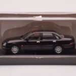 Ford Scorpio Schwarz Minichamps 1:43 - image 4 of 4