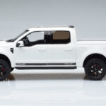 Ford Shelby F-150 Weiß GT Spirit 1:18 - image 3 of 6