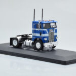 Freightliner COE Blau Weiß IXO 1:43 - image 3 of 4