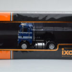 Freightliner COE Blau Weiß IXO 1:43 - image 4 of 4