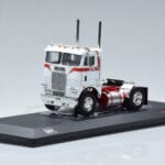 Freightliner COE Weiß IXO 1:43 TR128