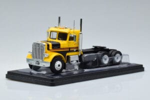 Freightliner FLC120 64T Gelb IXO 1:43 TR116