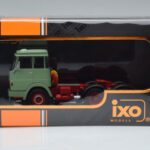Henschel HS 19 TS Grün IXO 1:43 - image 6 of 6