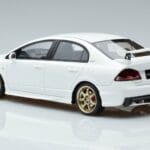 Honda Civic FD2 Type R Mugen Weiß Otto 1:18 OT941 Resin - image 5 of 6