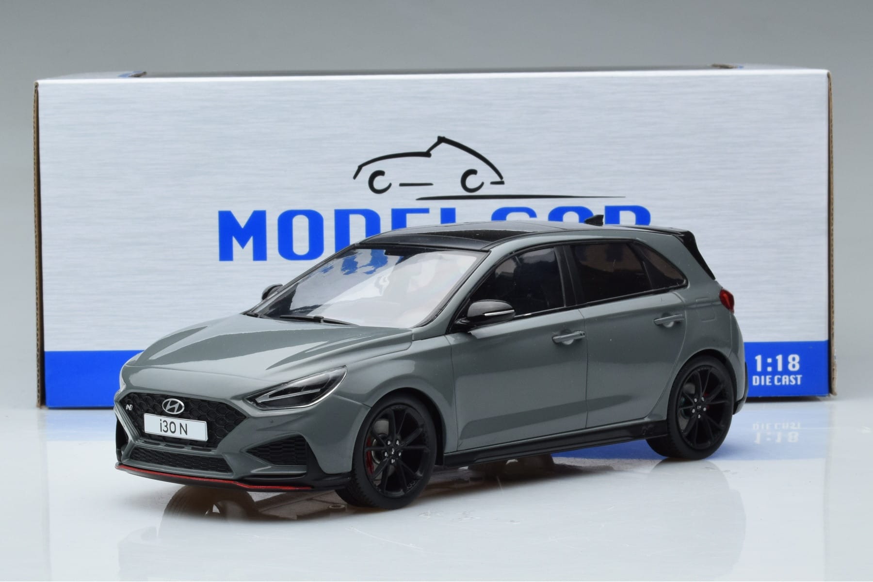Hyundai i30 N PD Schattengrau MCG 1:18 MCG18375 Druckguss — Bild 6 von 6