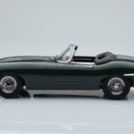 Jaguar E-Type Series 1 Roadster Grün KK-Scale 1:18 - image 3 of 6