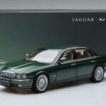 Jaguar XJ6 X350 Racing Grün Almost Real 1:18 - image 13 of 13