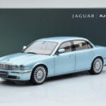 Jaguar XJ6 X350 Seafrost Hellblau Almost Real 1:18 - image 11 of 11