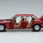 Jaguar XJ6 XJ40 Flamenco Rot Almost Real 1:18 - image 4 of 11