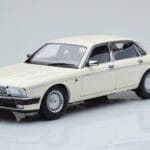 Jaguar XJ6 XJ40 Glacier Weiß Almost Real 1:18