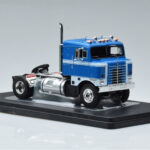 Kenworth Bullnose Blau IXO 1:43 - image 4 of 6