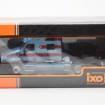 Kenworth T2000 Hellblau Rot IXO 1:43 TR180 - image 3 of 4