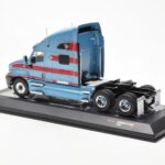 Kenworth T2000 Hellblau Rot IXO 1:43 TR180 - image 4 of 4