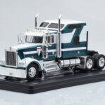 Kenworth W900 Grün Weiß IXO 1:43