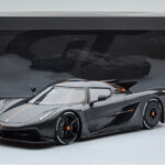 Koenigsegg Jesko Absolut Graphite Grau Asia Exclusive GT Spirit 1:18 - image 6 of 6