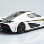 Koenigsegg Regera Weiß GT Spirit 1:18 - image 2 of 5