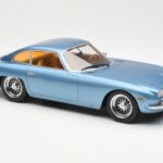 Lamborghini 350 GT Hellblau Metallic CMR 1:18 CMR002 - image 4 of 6