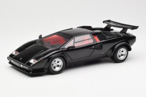 Lamborghini Countach LP 5000 Quattrovalvole Schwarz Kyosho 1:18 08320BK