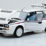 Lancia Delta HF Integrale 6 Weiß Kyosho 1:18 - image 2 of 8