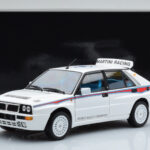 Lancia Delta HF Integrale 6 Weiß Kyosho 1:18 - image 8 of 8