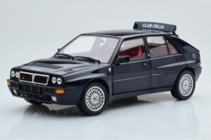Lancia Delta HF Integrale Club Italia Blau Kyosho 1:18