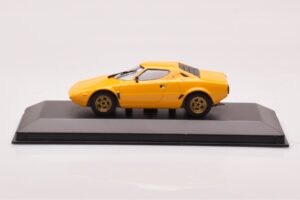 Lancia Stratos Gelb Minichamps 1:43 430125020