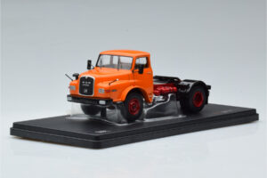 MAN 19.280H Orange IXO 1:43