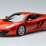 McLaren MP4-12C Mit Stig Top Gear Figur Minichamps 1:18 519101330 Druckguss